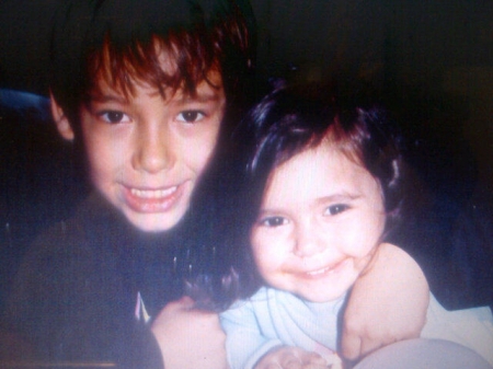 Posted by Nina's Mom @paintaworld on Twitter of Nina when she was very little ... so adorable!
