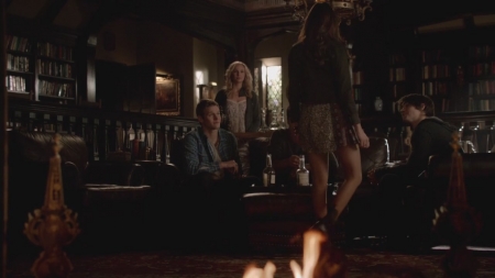TVD_s5e11_00899.jpg