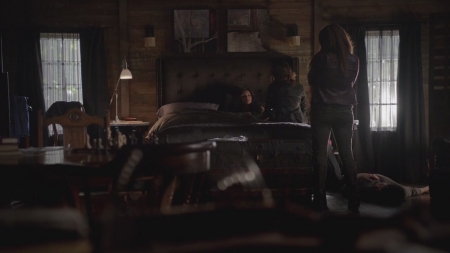 TVD_s5e11_04059.jpg