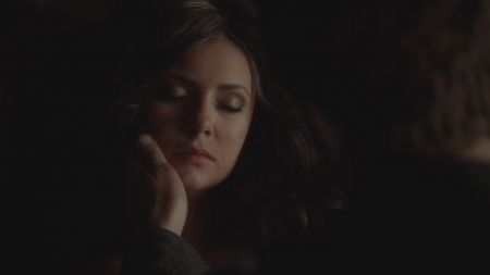 TVD_s5e11_05230.jpg