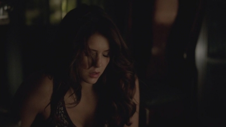 TVD_s5e11_06679.jpg