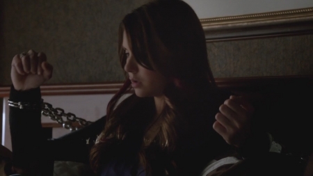 TVD_s5e12_01573.jpg