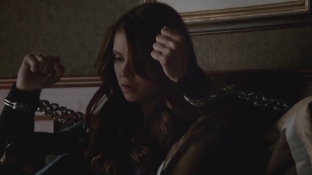 TVD_s5e12_01580.jpg