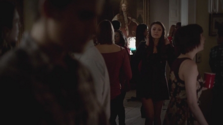 TVD_s5e12_02810.jpg