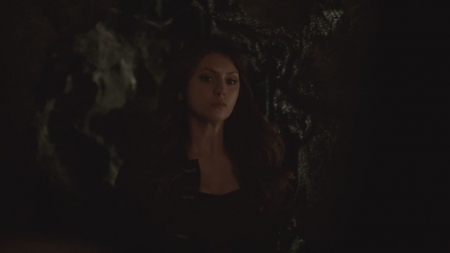 TVD_s5e12_03872.jpg