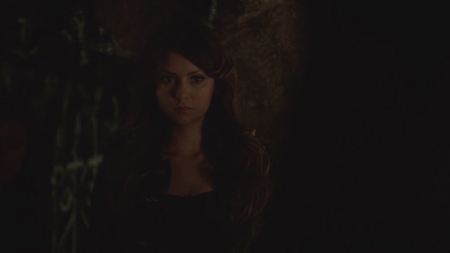 TVD_s5e12_03876.jpg
