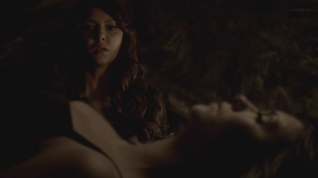 TVD_s5e12_04085.jpg