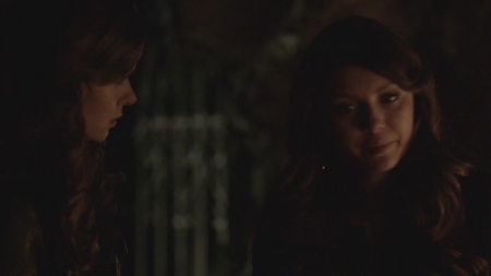 TVD_s5e12_04160.jpg