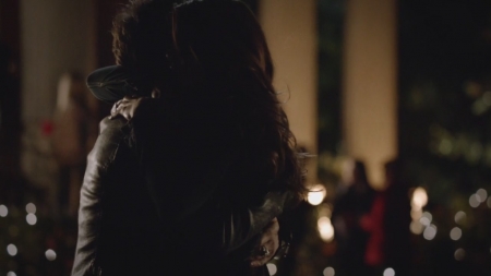 TVD_s5e12_04980.jpg