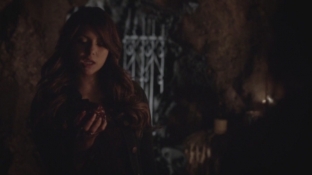 TVD_s5e12_05886.jpg