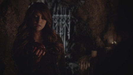 TVD_s5e12_05887.jpg