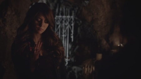 TVD_s5e12_05890.jpg