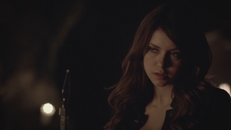 TVD_s5e12_05952.jpg