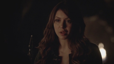TVD_s5e12_05981.jpg